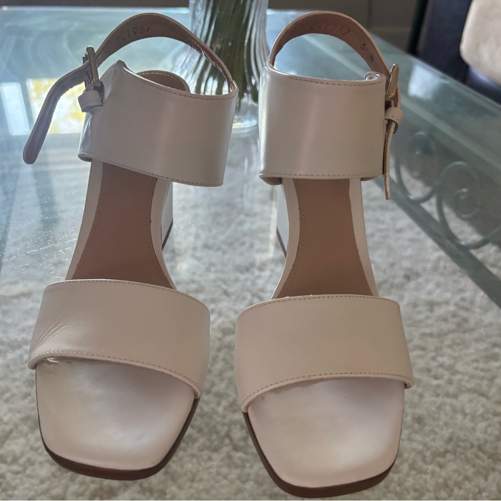 Stuart Weitzman White Heels with Elegant Design